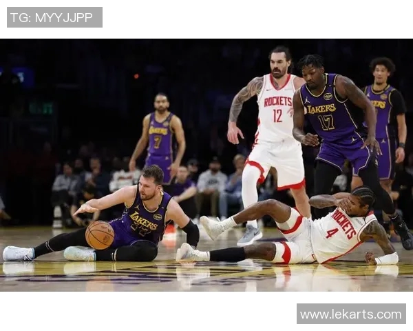 火箭战胜湖人，晋级西部决赛：梦想与努力的巅峰对决